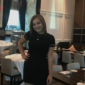 Meet your Posher, Nadia